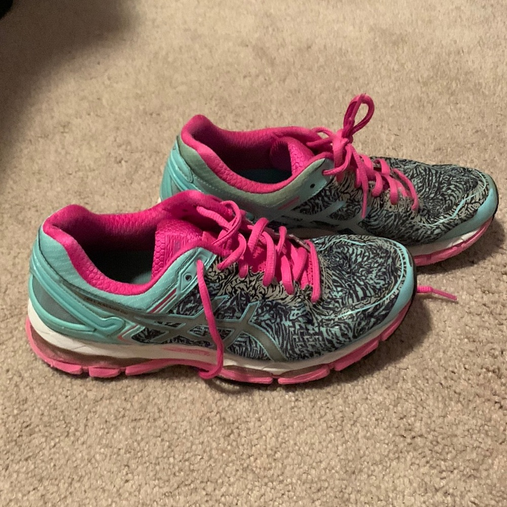 Asics Kayano 22